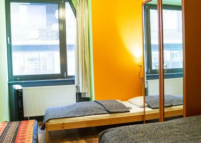 Bazár Hostel *